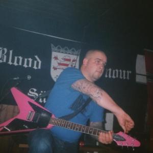 "Blood & Honour" war Organisator von RechtsRock Konzerten.