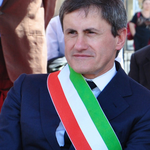 Gianni Alemanno, der heutige Bürgermeister von Rom, kann auf eine Vergangenheit als Aktivist der extremen Rechten zurückblicken.