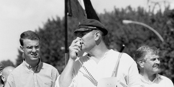 Alexander von Webenau, Thomas Wulff und Udo Voigt (v.l.n.r.) beim Aufmarsch in Hamburg.