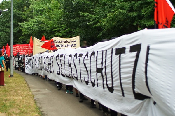Antifa-Transparent fordert Selbstschutz